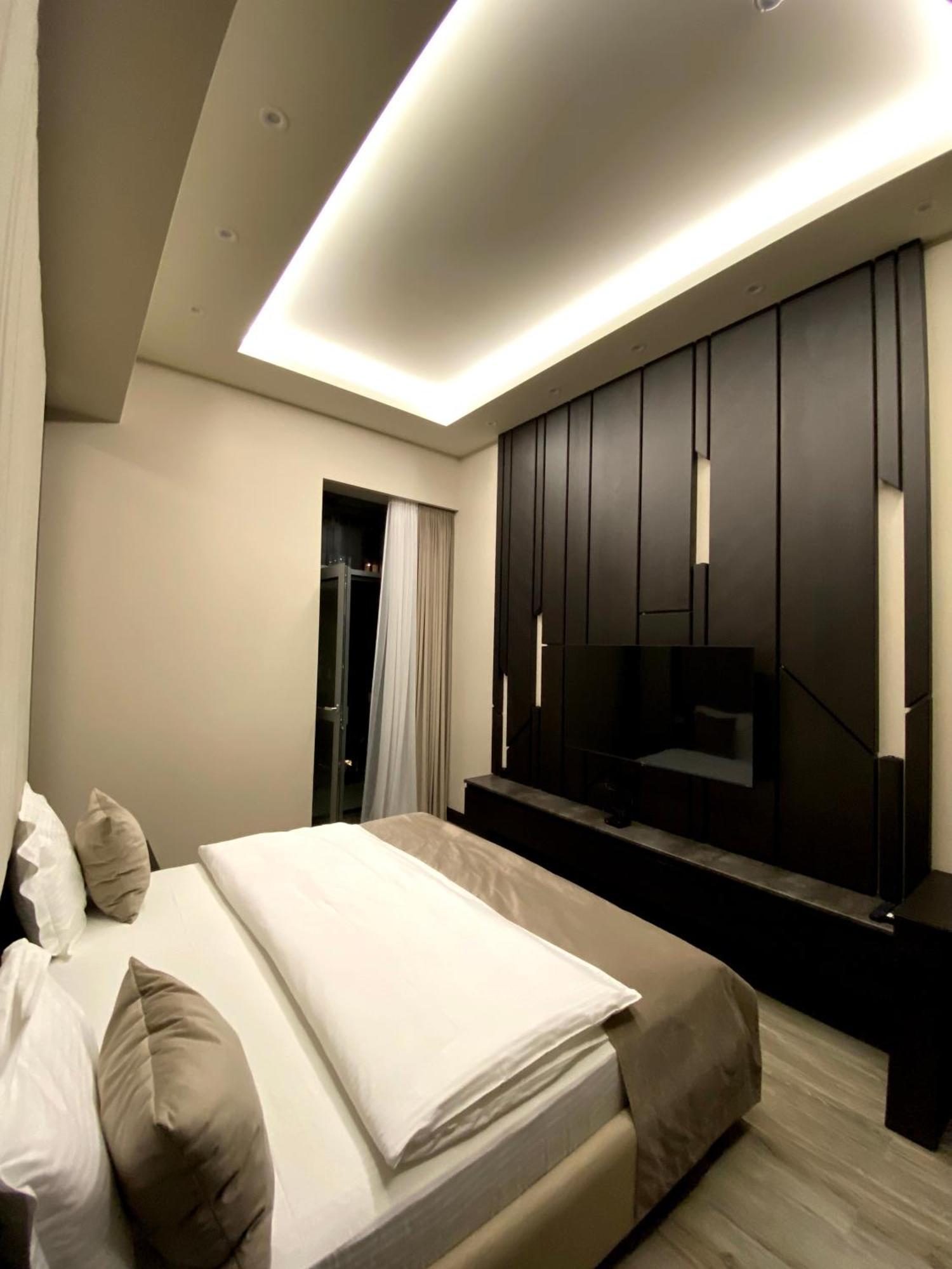 Soho Hotel City Centre Ереван Номер фото
